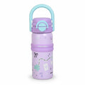 Botella térmica WISHFUL de 550ml en color lila con asa celeste, diseño estampado de tréboles y detalles infantiles.