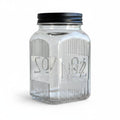 Frasco cuadrado de vidrio WISHFUL de 16 cm con tapa negra y relieve decorativo No 2, ideal para almacenamiento.