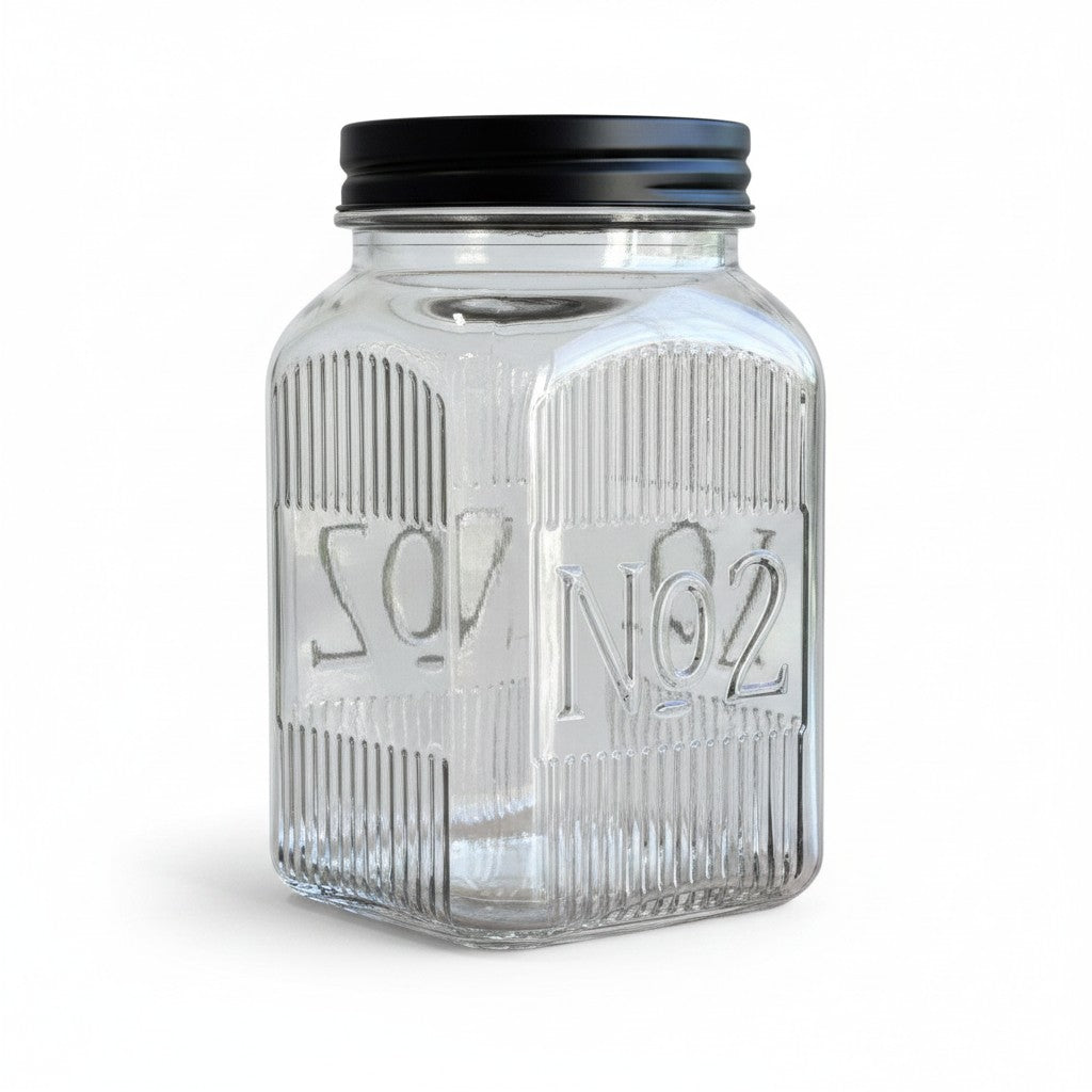 Frasco cuadrado de vidrio WISHFUL de 16 cm con tapa negra y relieve decorativo No 2, ideal para almacenamiento.