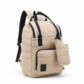 Mochila matera WISHFUL Amayra color beige con compartimentos para termo, yerbera y notebook, diseño acolchado.