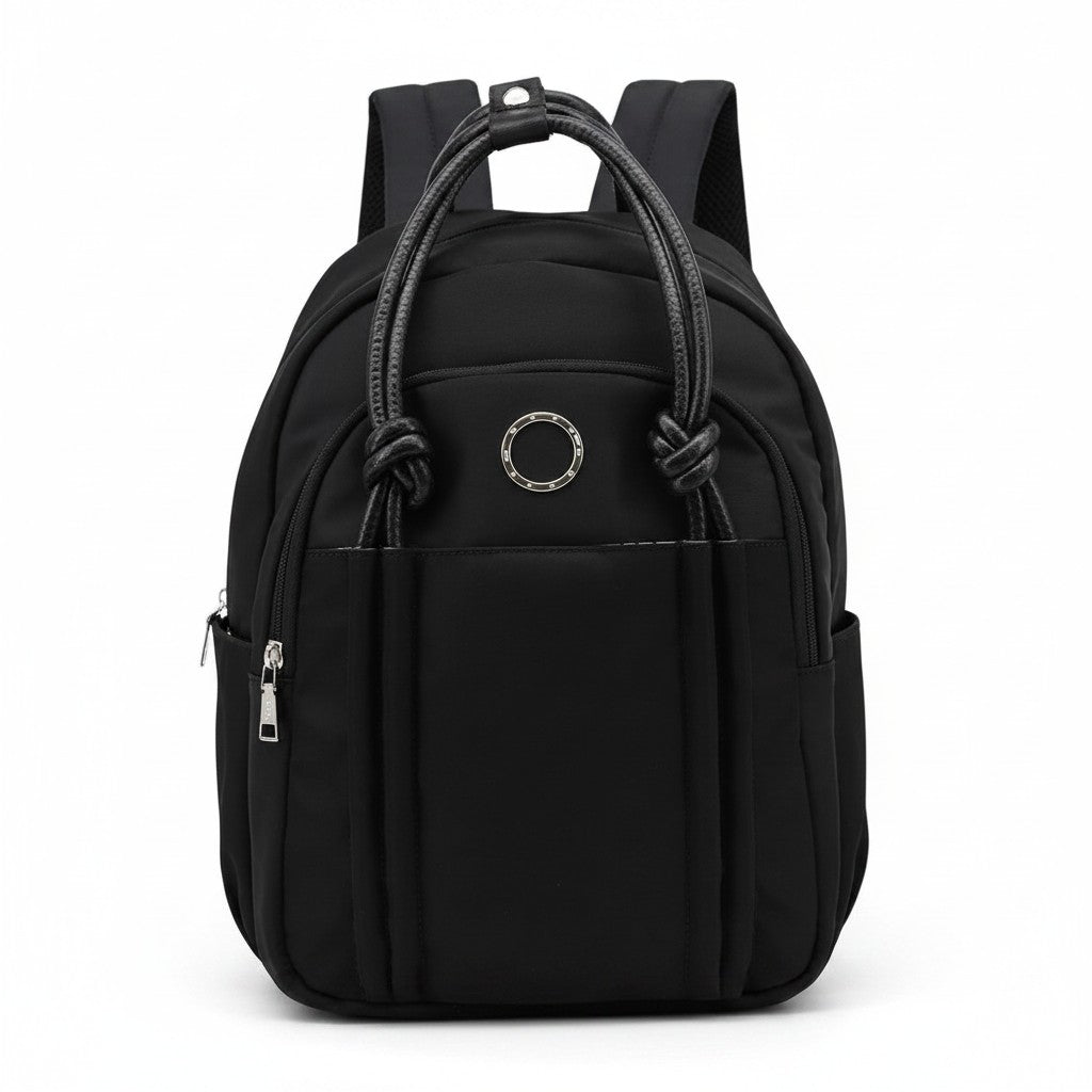 Mochila negra WISHFUL con asas de agarre de cordón trenzado y detalle de anillo metálico central